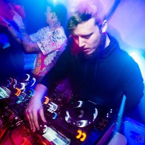 Meet your Posher, Drew